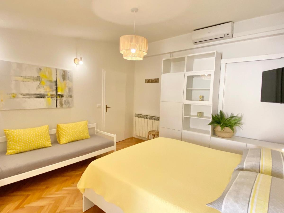 Apartmani Marko Tucepi Exterior photo